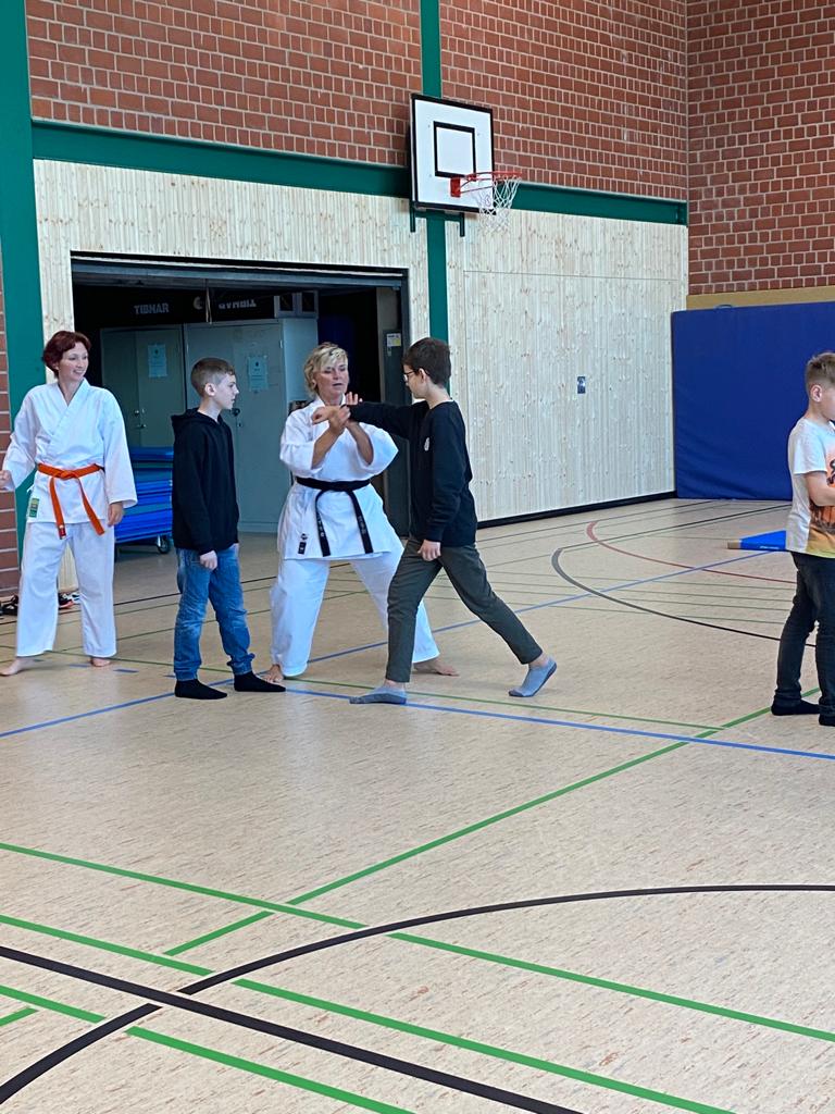 Besonderes Training KiJu 2