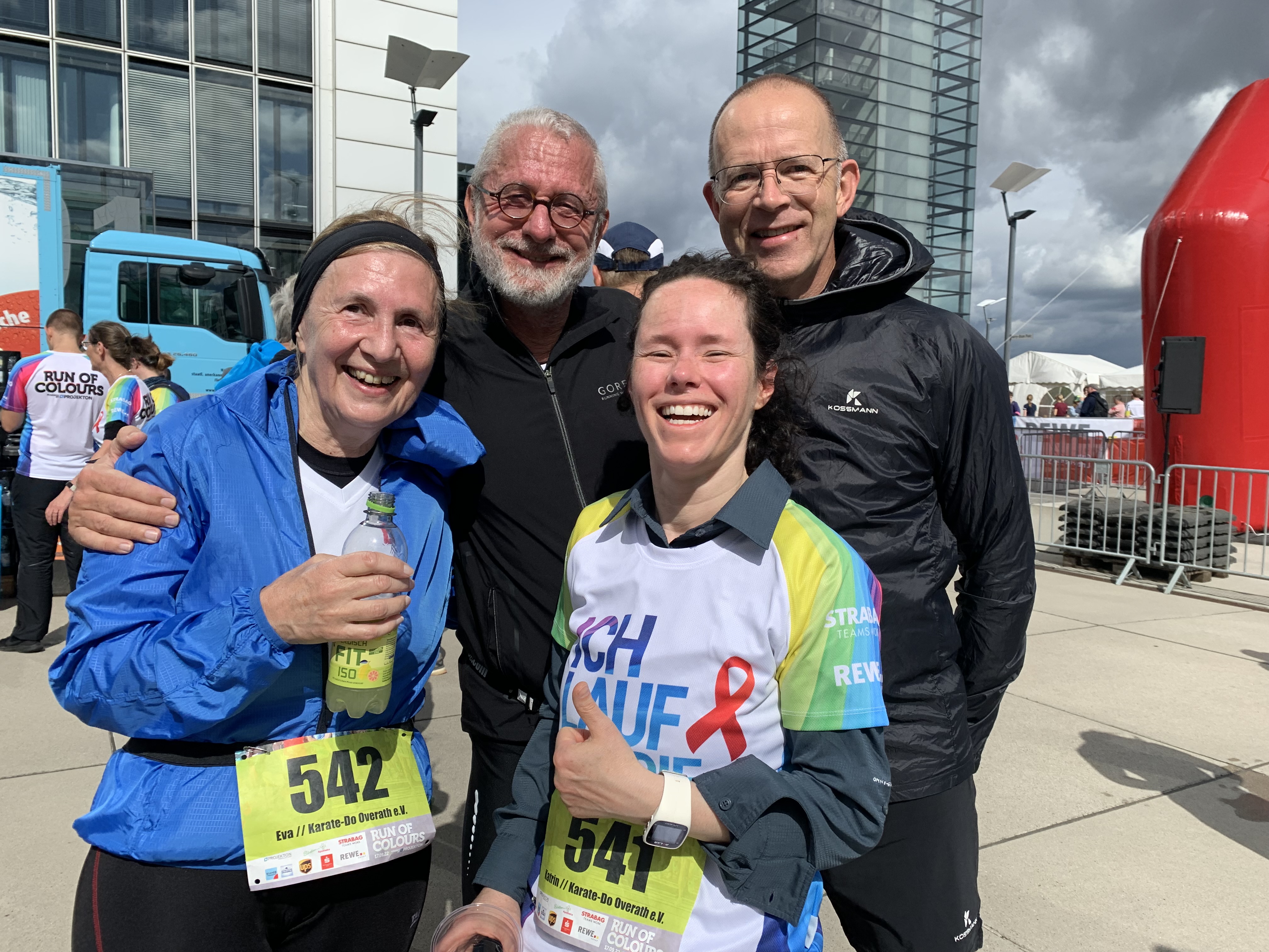 Run of Colours 2022 Teilnehmer nachher